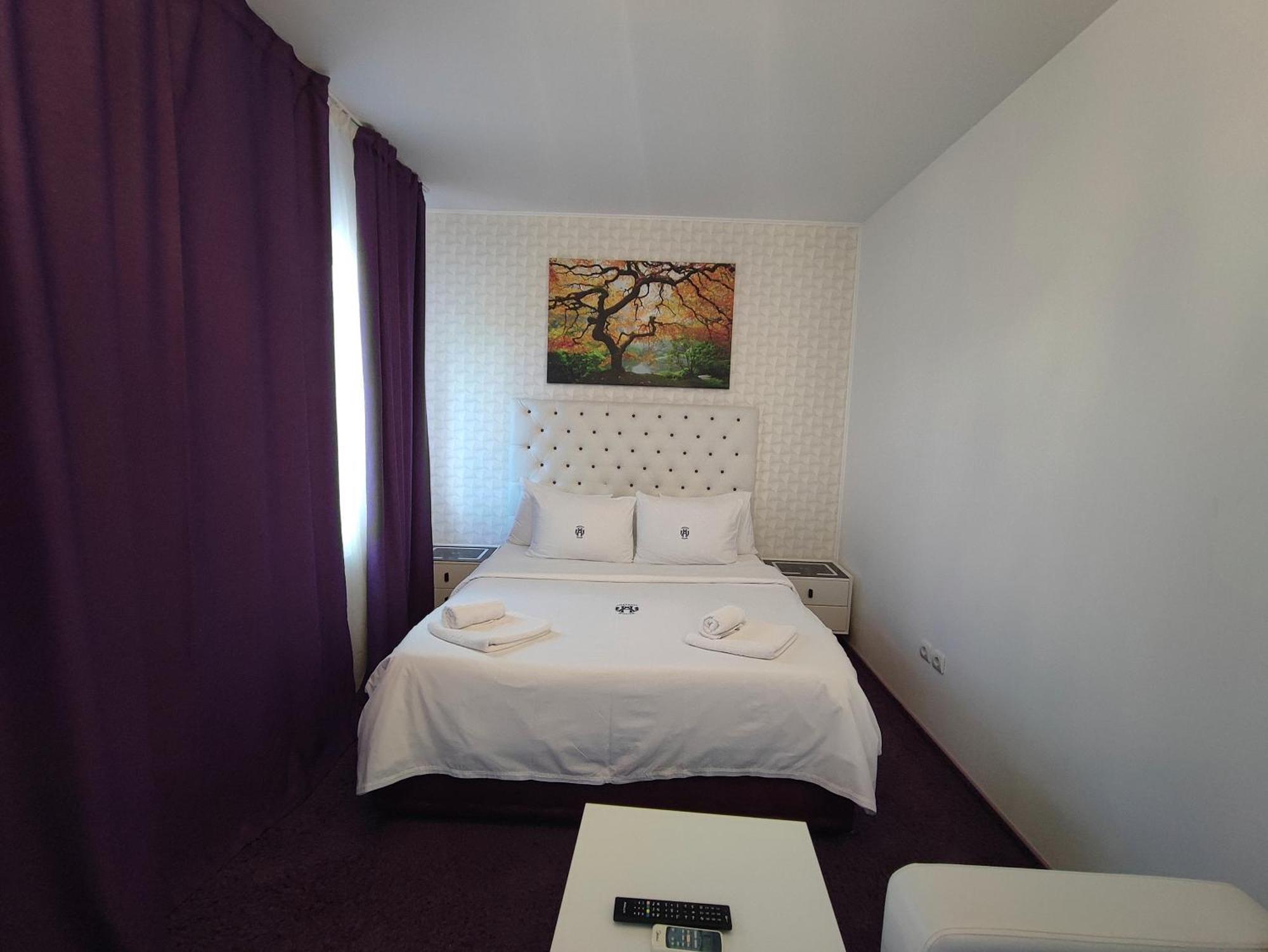 Iris Boutique Therme & Bucharest Otopeni Airport Eksteriør bilde
