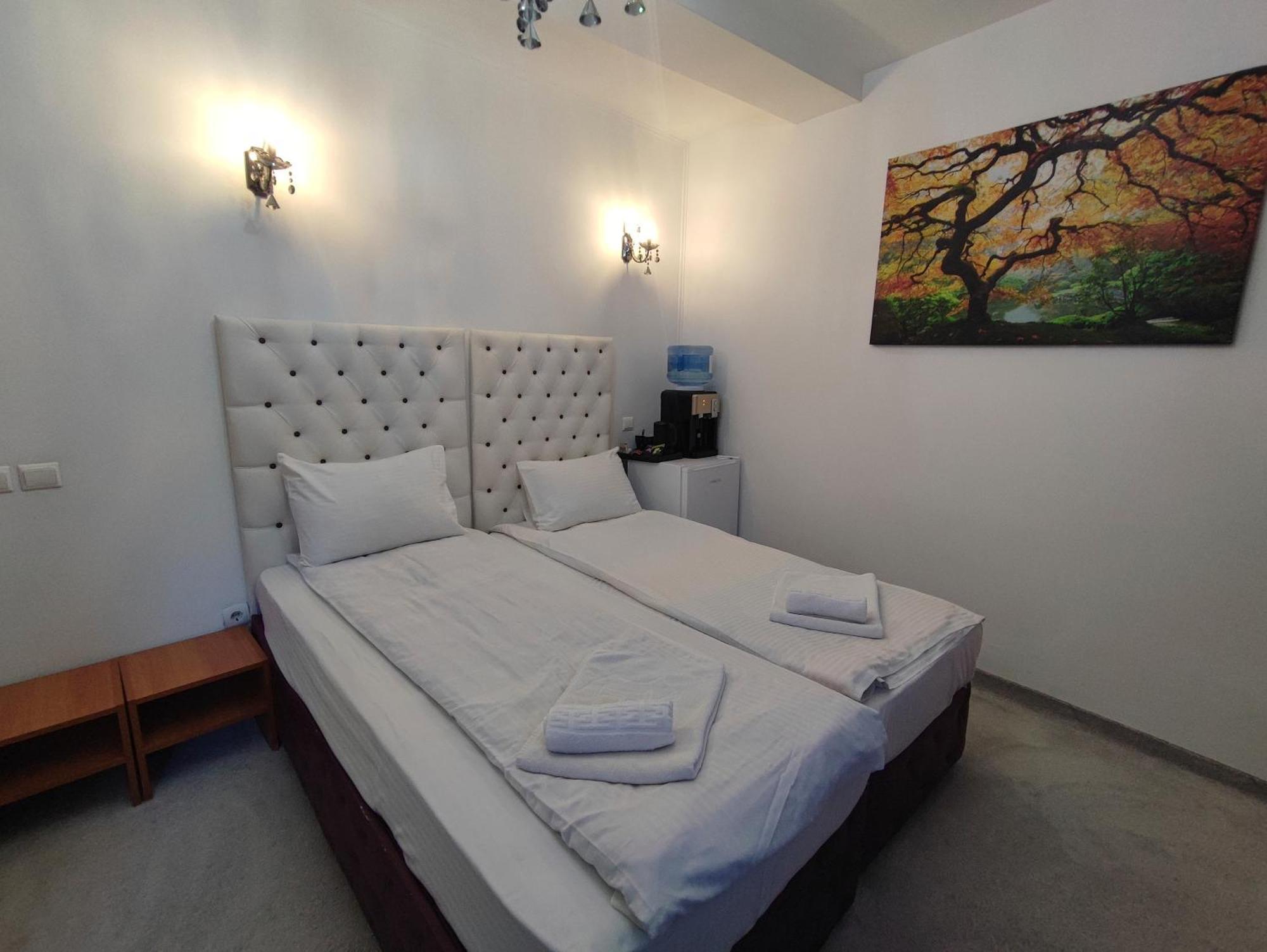 Iris Boutique Therme & Bucharest Otopeni Airport Eksteriør bilde