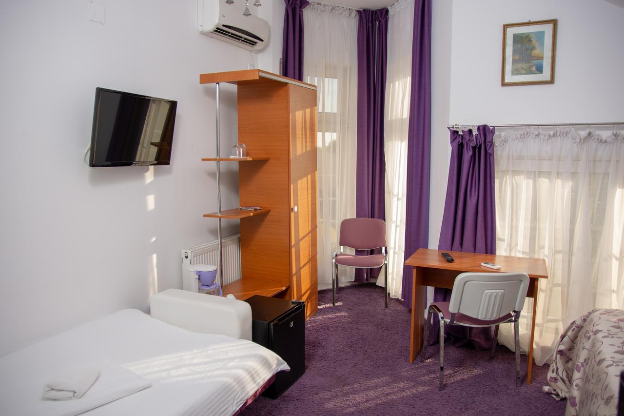 Iris Boutique Therme & Bucharest Otopeni Airport Eksteriør bilde