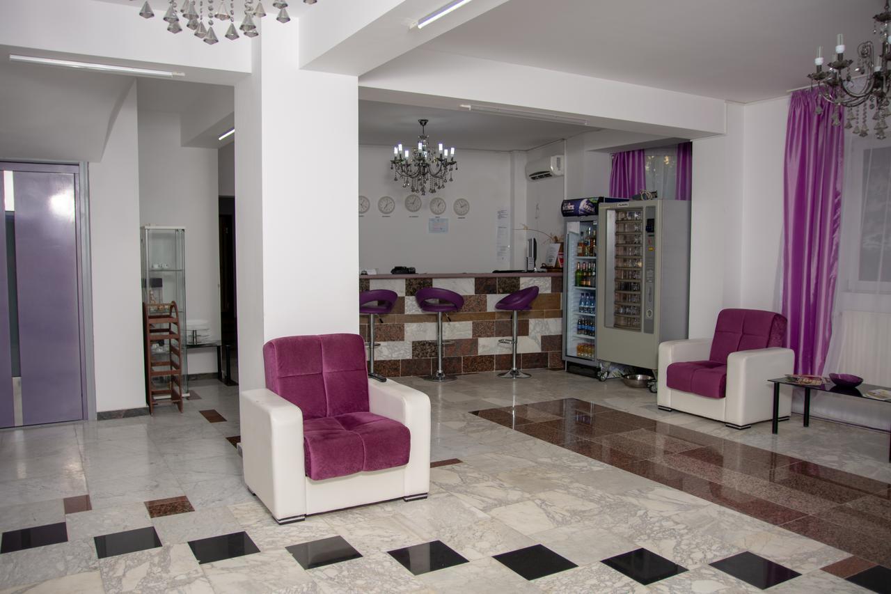 Iris Boutique Therme & Bucharest Otopeni Airport Eksteriør bilde